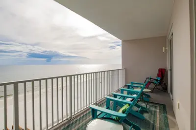 Image de Gulf Front Condo! More Beautiful Beach For Your Money At Windemere!