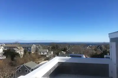 Image de West End Townhome with Stunning Views