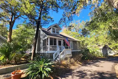 Image de Ibis Roost Cottage w Community Pool Light Bright Sleeps 8 Bhi Club