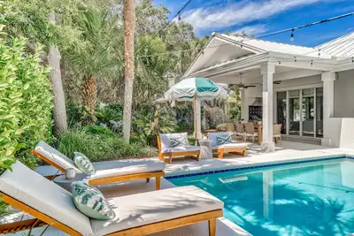 Image de Seacrest West Retreat w/ Private Pool | Dine Under the Stars | Fenced Yard & Bbq