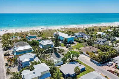 Image de Chasing Waves managed by Beach Retreats Fl Anna Maria Island