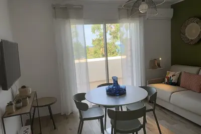 Image de Appartement Les Pieds Dans L'Eau - Vue mer - 2 à 4 Personnes