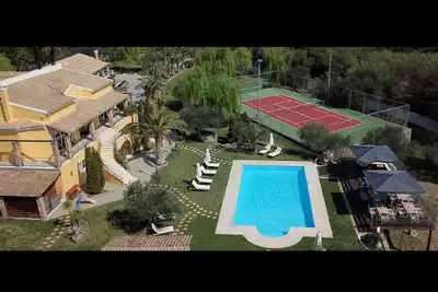 Image de Maison de vacances Kerkyra pour 1 - 24 personnes avec 9 chambres à coucher - Maison de vacances