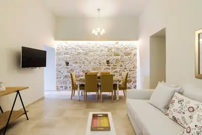 Image de Maison de vacances Roumeli pour 1 - 9 personnes avec 3 chambres à coucher - Maison de vacances