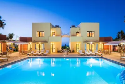 Image de Maison de vacances Maleme Kriti pour 1 - 24 personnes avec 12 chambres à coucher - Logement de vacan