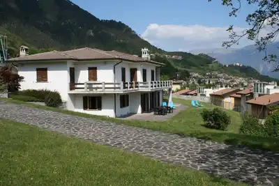 Image de Appartement de vacances Tignale pour 2 - 6 personnes avec 2 chambres à coucher - Maison de vacances