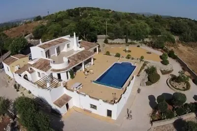 Image de Maison de vacances São Brás de Alportel pour 2 - 8 personnes avec 4 chambres à coucher - Maison de v