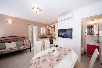 Image de Maison de vacances Podgora pour 1 - 5 personnes avec 3 chambres Ă coucher - Maison de vacances