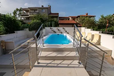 Image de Appartement de vacances Vinkuran pour 1 - 6 personnes avec 3 chambres Ă coucher - Logement de vacanc