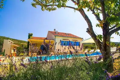 Image de Maison de vacances Dicmo pour 5 - 8 personnes avec 4 chambres Ă coucher - Maison de vacances