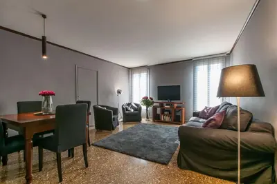 Image de Appartement de vacances Venezia pour 3 - 4 personnes avec 3 chambres Ă coucher - Logement de vacance