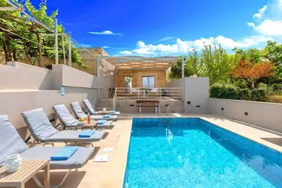Image de Maison de vacances Yeoryioupolis Kriti pour 1 - 6 personnes avec 3 chambres Ă coucher - Maison de va