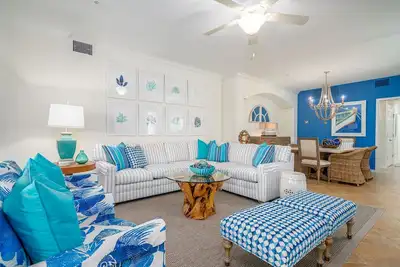 Image de Beautiful Home for Golf & Tennis Lovers! Active Resort Style Community