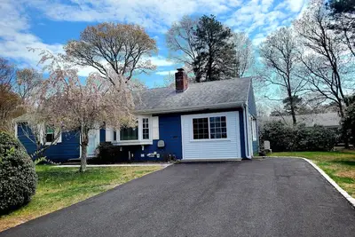 Image de 2 bedroom ranch 1 bath situated in West Yarmouth