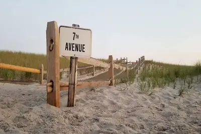 Image de 2-Family Beach House - Ortley Beach, Nj