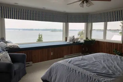 Image de Exceptional panoramic St Lawrence views. Great boating, fishing. kayaks.