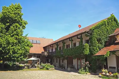Image de Ferienwohnung \"feuerstein\"auf dem Bio-bauernhof