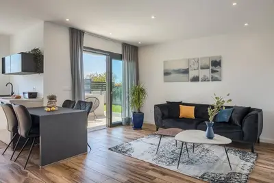 Image de Appartement de vacances Novigrad pour 1 - 4 personnes avec 2 chambres Ă coucher - Logement de vacanc