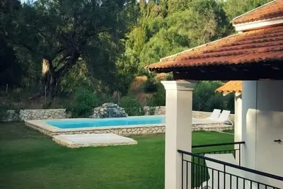 Image de Maison de vacances Afion pour 1 - 6 personnes avec 3 chambres à coucher - Maison de vacances