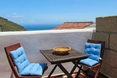 Image de Maison de vacances Igueste pour 1 - 2 personnes avec 1 chambre à coucher - Maison jumelée