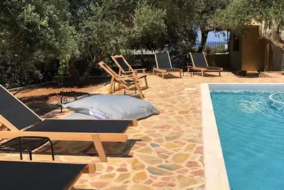 Image de Maison de vacances Monemvasia pour 1 - 12 personnes avec 5 chambres à coucher - Ferme