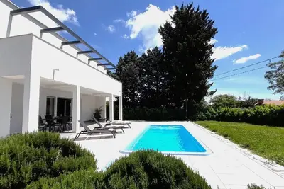 Image de Maison de vacances Filipana pour 1 - 7 personnes avec 3 chambres à coucher - Maison jumelée