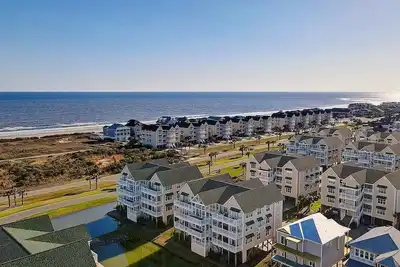 Image de Dec '24 Updates! CottageVacations4u \"Dune Our Thing\" Beautiful 4 br 4 ba villa-pool club-