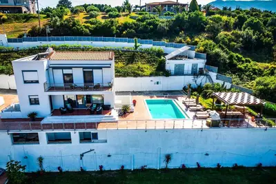Image de Maison de vacances Skiathos pour 1 - 9 personnes avec 5 chambres Ă coucher - Maison de vacances