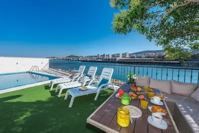 Image de Maison de vacances Sibenik pour 1 - 10 personnes avec 4 chambres à coucher - Maison de vacances