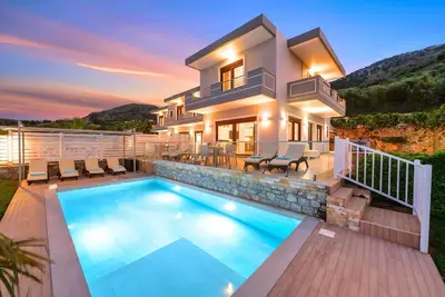 Image de Maison de vacances Georgioupoli pour 1 - 24 personnes avec 8 chambres à coucher - Maison jumelée