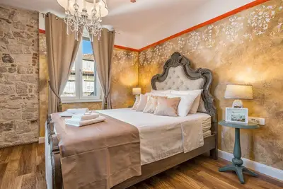 Image de Appartement de vacances Split pour 1 - 2 personnes - Logement de vacances dans  un logement multiple