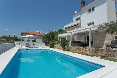 Image de Appartement de vacances Okrug Gornji pour 1 - 5 personnes avec 2 chambres à coucher - Logement de va