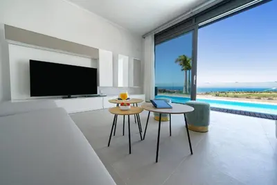 Image de Maison de vacances Maspalomas pour 1 - 8 personnes avec 4 chambres à coucher - Maison de vacances