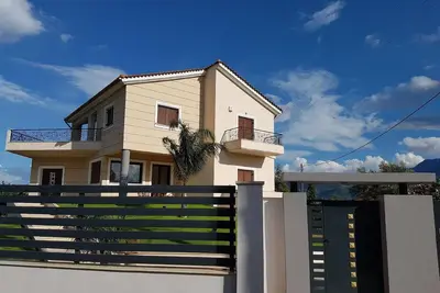 Image de Maison de vacances Aiyion pour 1 - 8 personnes avec 4 chambres à coucher - Maison mitoyenne