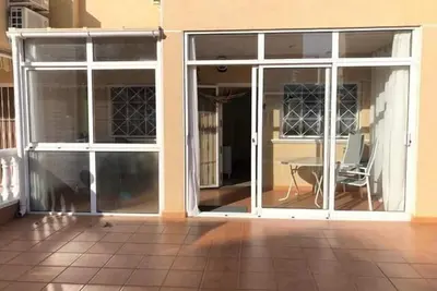 Image de Appartement de vacances Torrevieja pour 1 - 4 personnes avec 2 chambres Ă coucher - Maison mitoyenne