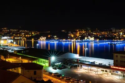 Image de Maison de vacances Dubrovnik pour 1 - 13 personnes avec 3 chambres à coucher - Maison mitoyenne