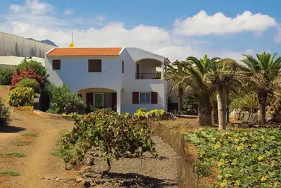 Image de Appartement de vacances La Caleta de Interián pour 1 - 4 personnes avec 2 chambres à coucher - Maiso