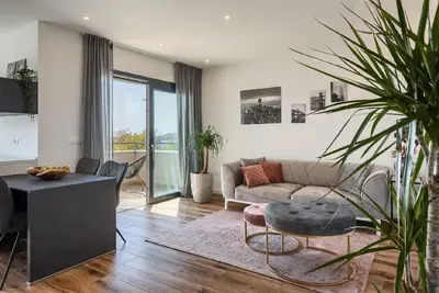Image de Appartement de vacances Novigrad pour 1 - 4 personnes avec 2 chambres Ă coucher - Logement de vacanc