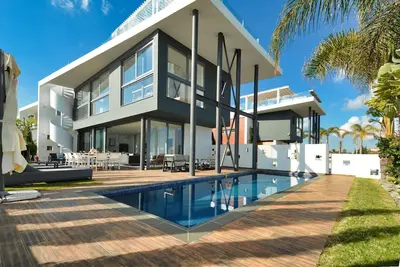 Image de Maison de vacances Paralimni pour 1 - 8 personnes avec 3 chambres à coucher - Maison de vacances