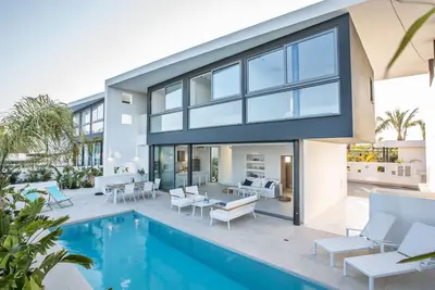 Image de Maison de vacances Paralimni pour 1 - 8 personnes avec 3 chambres à coucher - Maison de vacances