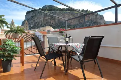Image de Appartement de vacances Cefalù pour 1 - 6 personnes avec 3 chambres à coucher - Appartement de vacan