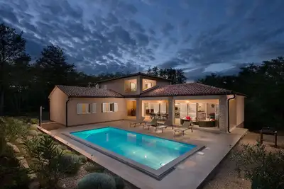 Image de Maison de vacances Nedescina pour 1 - 8 personnes avec 4 chambres à coucher - Maison de vacances