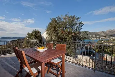 Image de Appartement de vacances Zaton pour 1 - 6 personnes avec 3 chambres à coucher - Maison de vacances