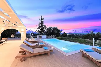 Image de Maison de vacances Georgioupoli pour 1 - 9 personnes avec 3 chambres Ă coucher - Ferme