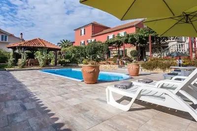 Image de Maison de vacances Ugljan (Ort) pour 1 - 14 personnes avec 7 chambres à coucher - Maison de vacances