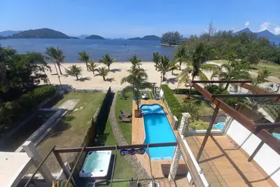 Image de Beachfront house with 5 suites in condominium - Angra dos Reis