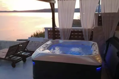 Image de Appartement de vacances Novigrad pour 1 - 4 personnes avec 2 chambres Ă coucher - Logement de vacanc
