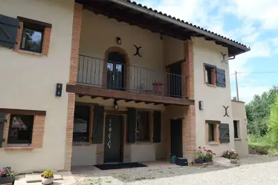 \"Lamielle\" Large House Restored On The Hills Of Moissac