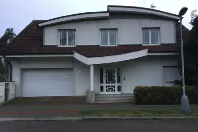 Image de Maison de vacances Pardubice 3 pour 1 - 12 personnes avec 5 chambres à coucher - Maison mitoyenne