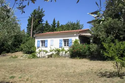 Image de Les Volets Bleus - La Garde Freinet